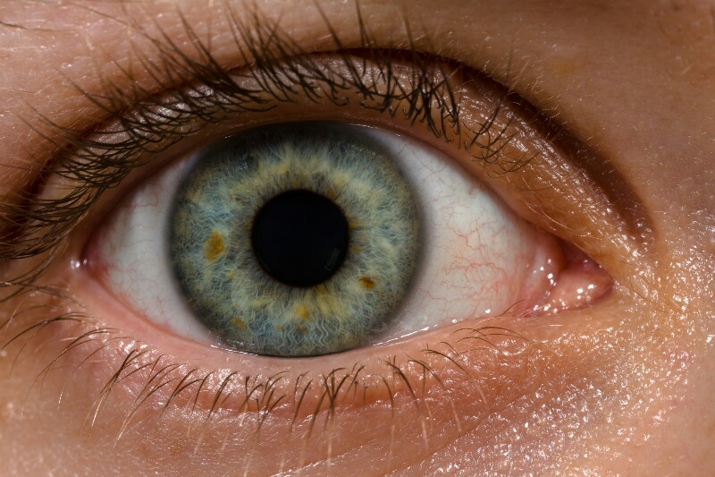 Dropping urine in eye to treat infection can cause blindness